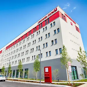 4* Hotel Leonardo East